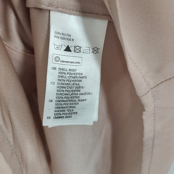 H&M Soft Pink Ruffle Blouse - Picture 5 of 9